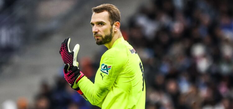 Pau Lopez Avec L Om Contre Rennes Janvier 2023 1565170.jpg